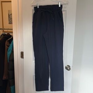 Lululemon pants - size 4